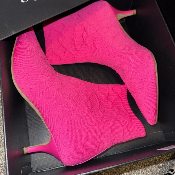 Coach Pink Heeled Boots with High Stiletto and Pointed Toe - Picture 1 of 9